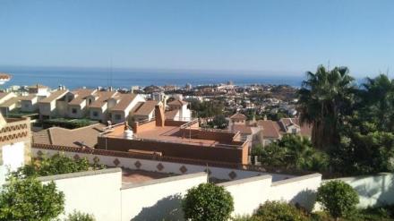 Adosado en santangelo con vistas panorámicas al mar!